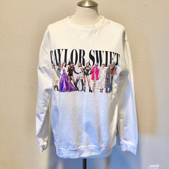 Taylor Swift Eras Tour Midnights White Crewneck Sweatshirt, Size‎ Medium, NWOT - Picture 10 of 10